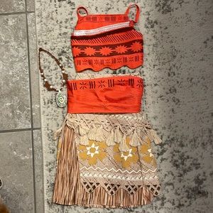 Moana costume size 4